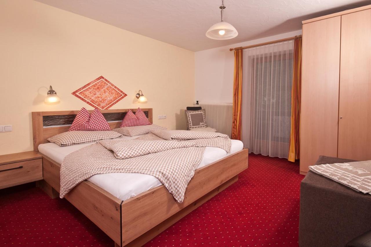 Appartements Wasserfaelle Mayrhofen Exterior photo